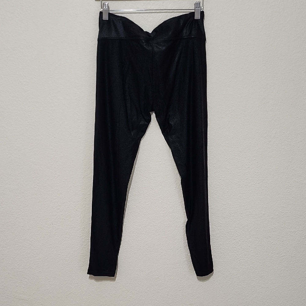 Chic Black Leggings - Picture 4 of 7